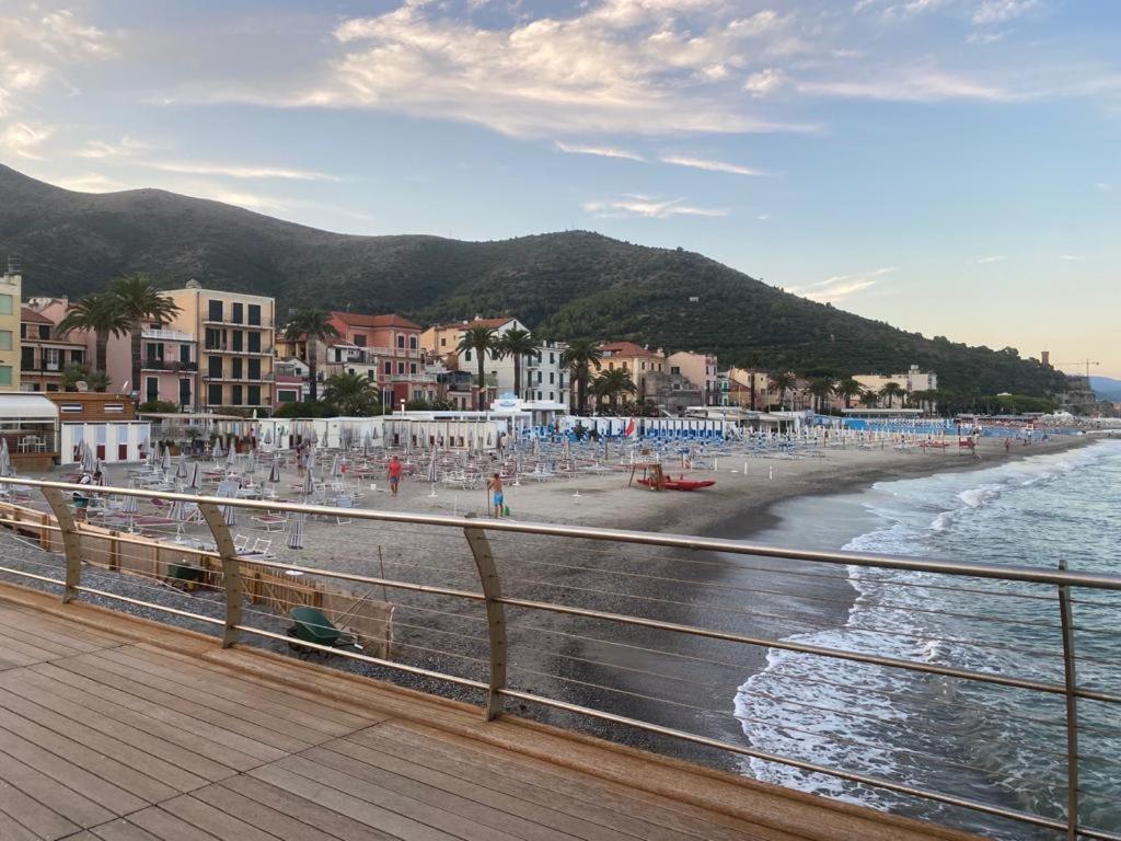 Villa Paolina Ceriale - App. 4 Posti Exteriör bild