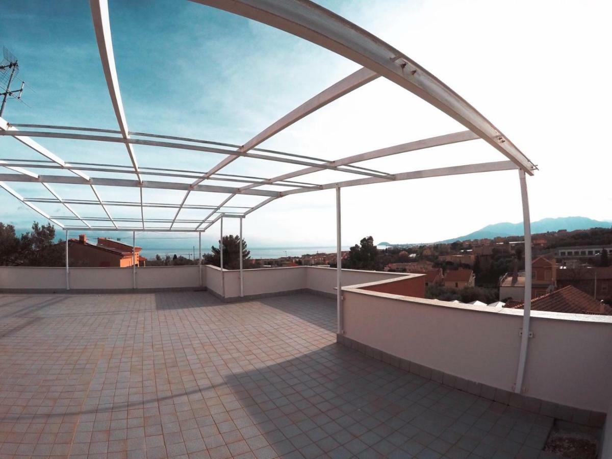 Villa Paolina Ceriale - App. 4 Posti Exteriör bild